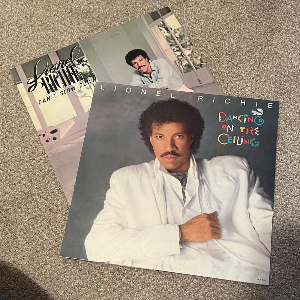 Lionel Richie Vinyl Record Set / Can’t Slow Down & Dancing on the Ceiling